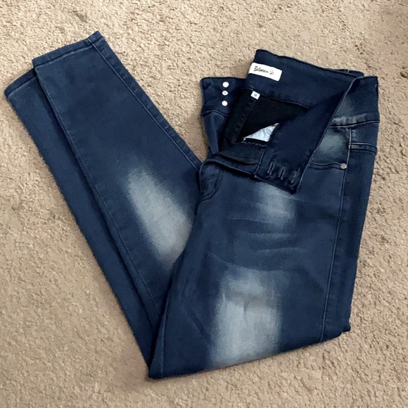 Denim - Between Us Skinny Jeans Size 14